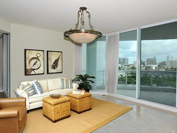 3rd image of 990 Blvd Of The Arts APT 704