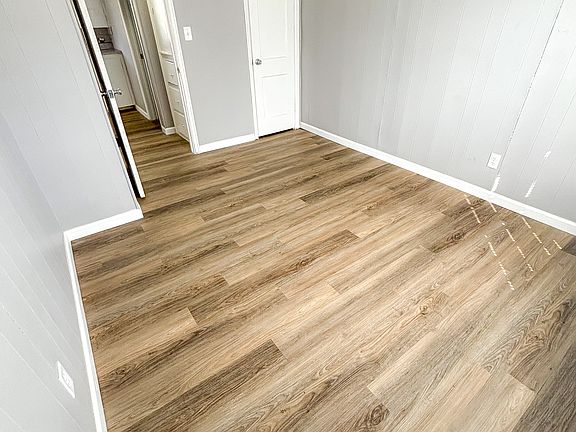 4th image of 1037 S Vine St #3