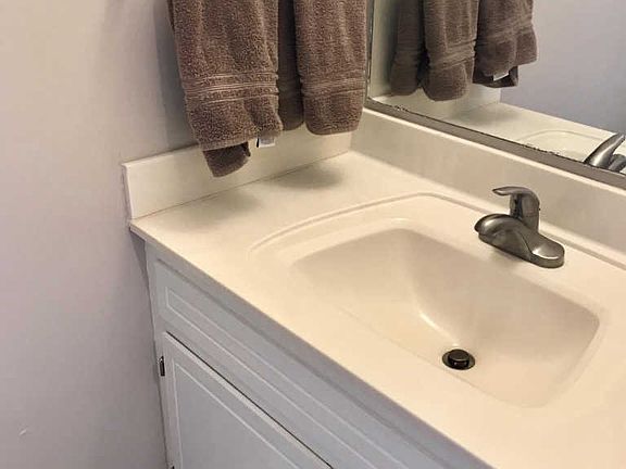 4th image of 3086 Woody Ln