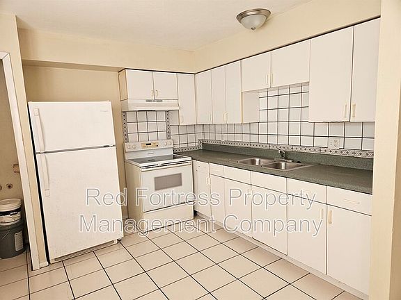 4th image of 2510 Central Ave APT 5
