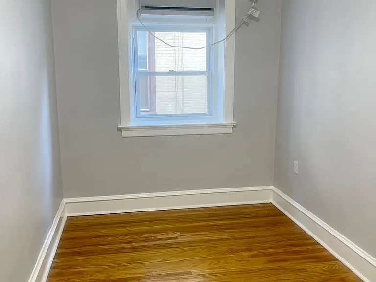 4107 Chester — Photo 43