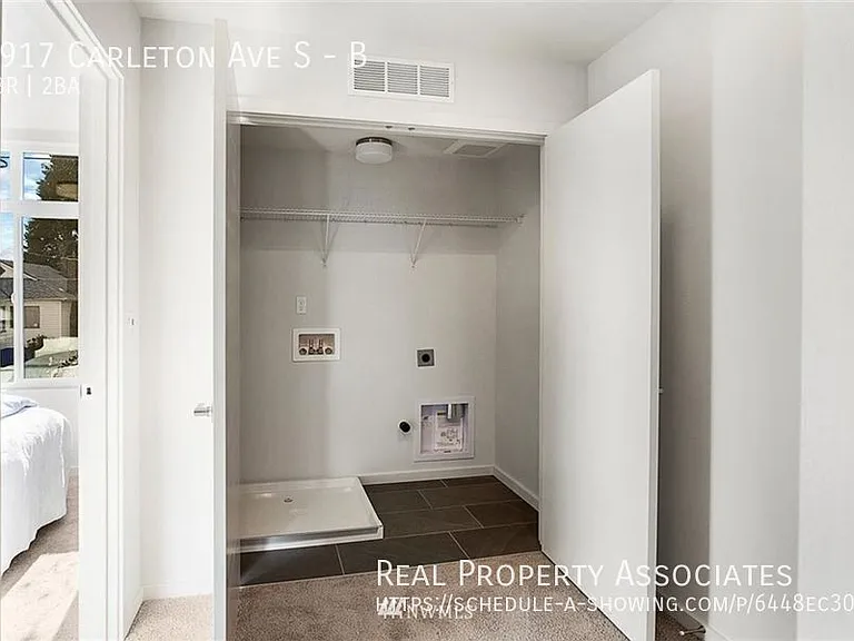 6917 Carleton Ave S #B — Photo 17