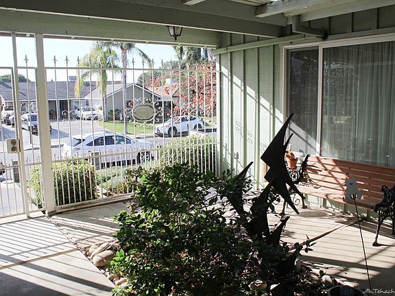 4th image of 4216 Coronado Ave