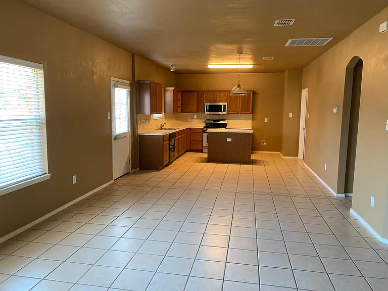 8516 Prairie Fire Dr — Photo 11