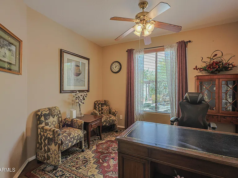 1916 W Spirit Ct — Photo 23