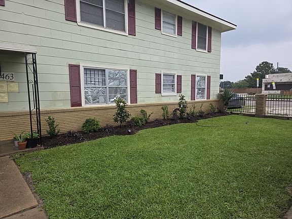 3rd image of 8463 Howard Dr #3
