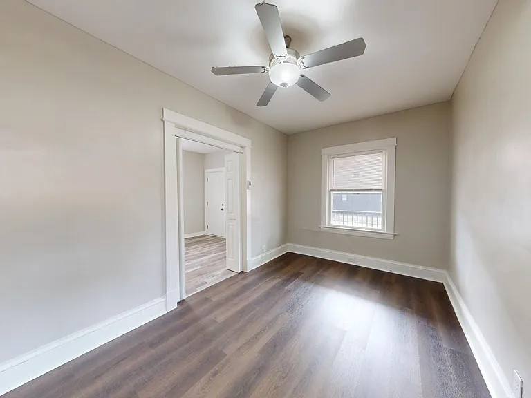 4420 Bush Ave — Photo 31