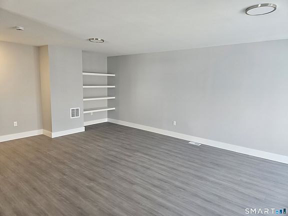 3rd image of 59 Chapel St #A