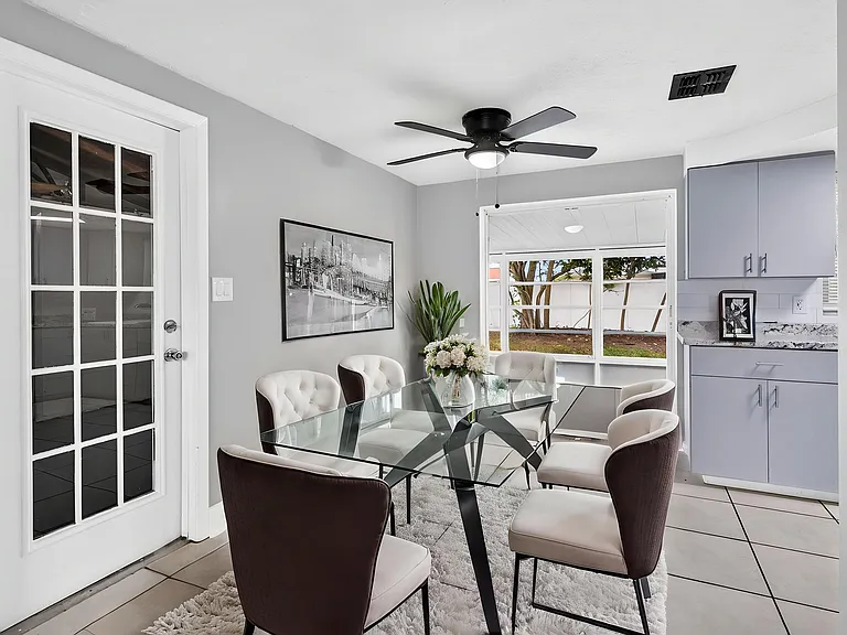 10135 Old Hickory Ln — Photo 6