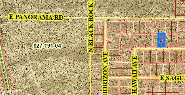 2nd image of 1211 E Rusty Rd