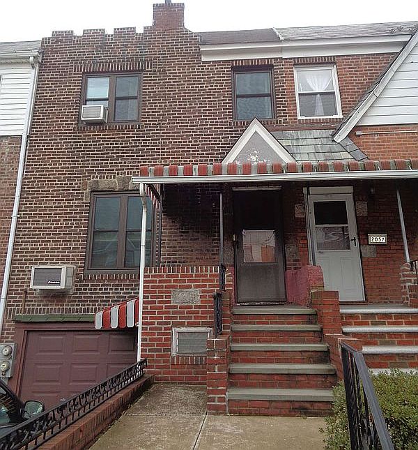 1st image of 20-55 26th St #1