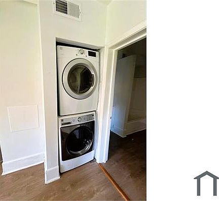 1st image of 3914 W Cold Spring Ln #D