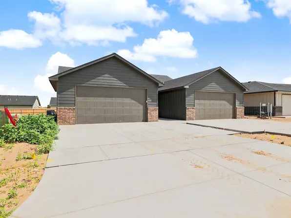 2939 S Cedar Crest St #100, Wichita, KS 67209
