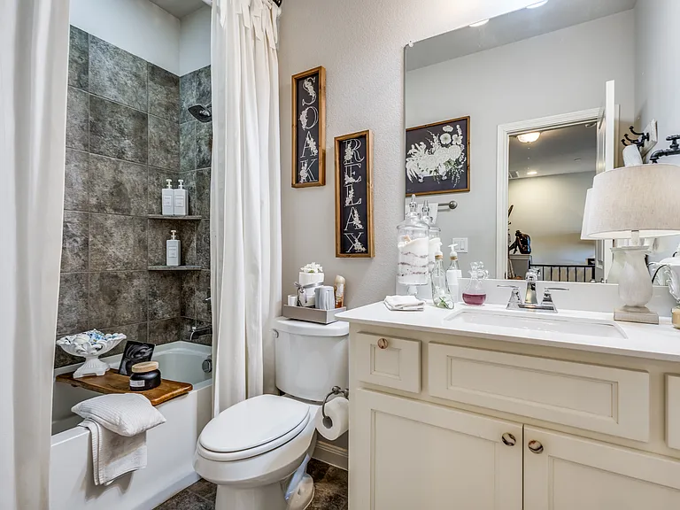 1132 Moonstone St — Photo 20