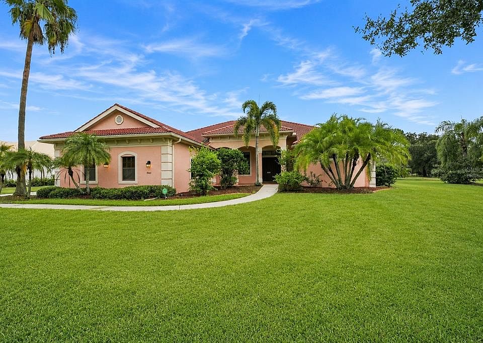 1st image of 10609 CHEVAL PLACE