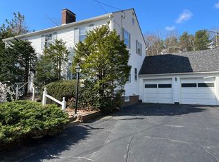 100 Sherburne Rd, Portsmouth, NH 03801