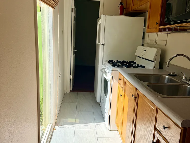5804 Camp St #REAR — Photo 8