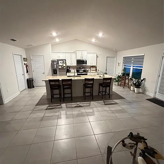 93 Royal Oak Dr — Photo 11
