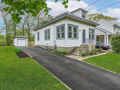 500 Arthur Street, Centerport, NY, 11721
