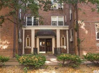 8357 118th St APT 6R, Kew Gardens, NY 11415