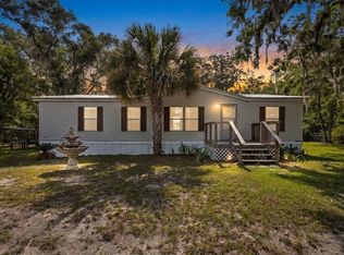 704 SE 791st St, Old Town, FL 32680