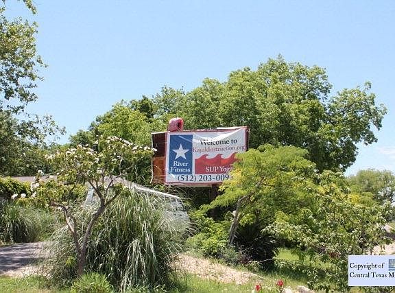 5th image of 602 N Ih 35