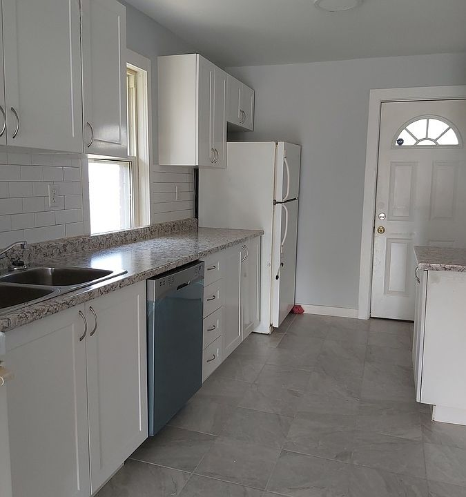 1st image of 1014 Felix Ave