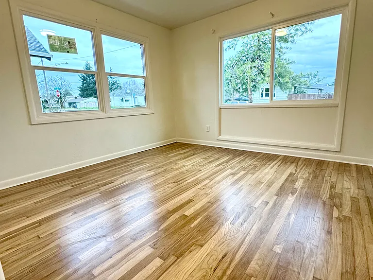 3910 NW Franklin St #A — Photo 5