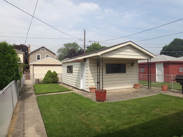 2nd image of 2314 Westover Ave