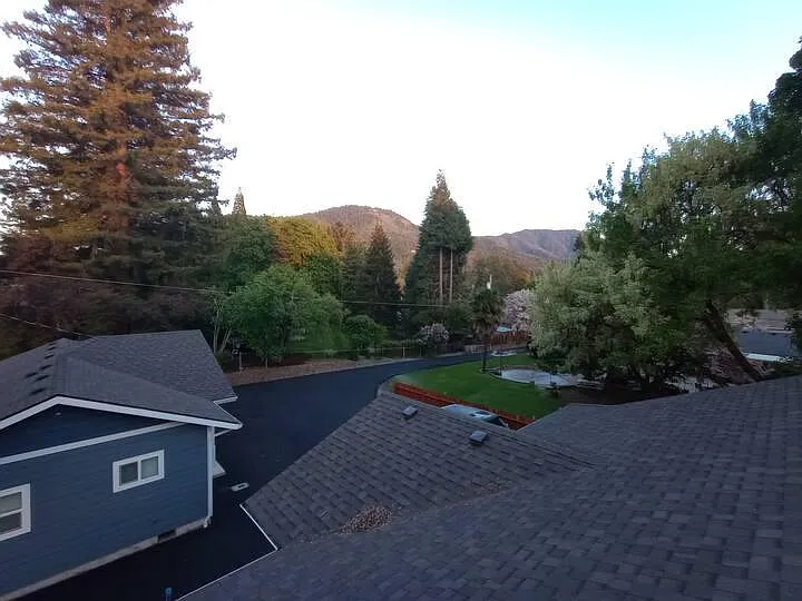 1426 SE Rogue Dr #A — Photo 10
