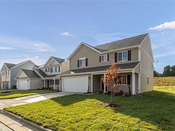 2nd image of 3811 Sanderston Dr
