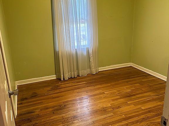 5th image of 125 Belknap Rd