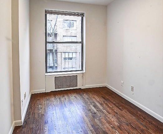 4th image of 216 E 85th St APT 3C