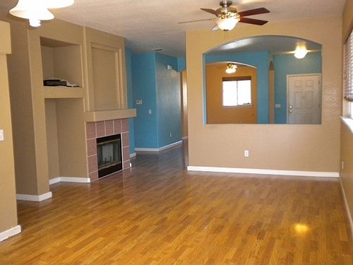 4th image of 806 Walker St