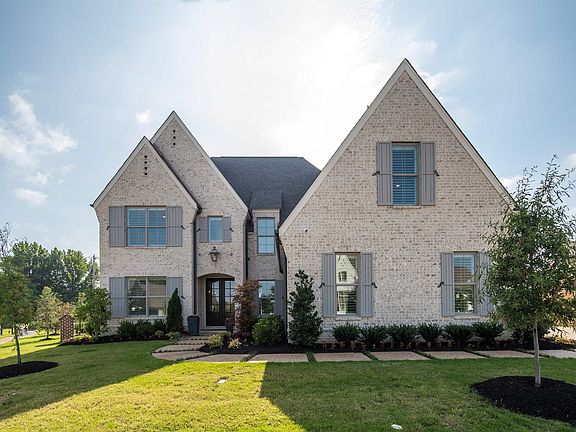2nd image of 596 Cypress Knoll Dr