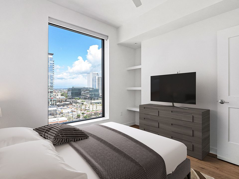 1st image of 1212 Demonbreun St #1403
