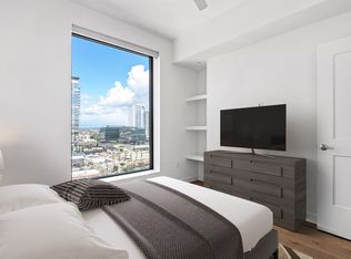 1212 Demonbreun St #1403, Nashville, TN 37203