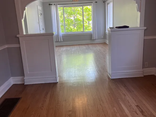 1838 Stanton Ave, Whiting, IN 46394