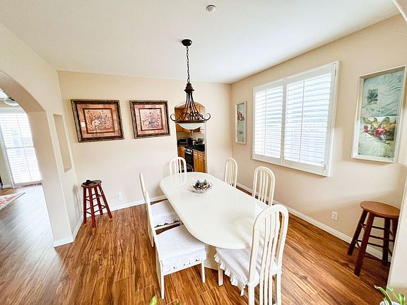 5th image of 7652 N Moorcroft Ave
