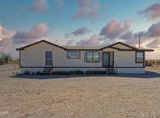 465 E Mayflower St, Quartzsite, AZ 85346