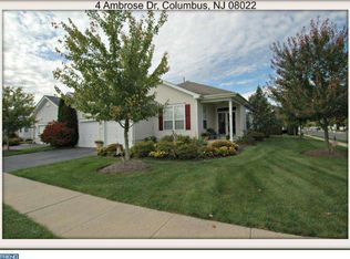 4 Ambrose Dr, Columbus, NJ 08022