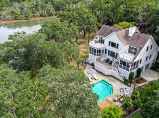 1310 Martins Point Rd, Wadmalaw Island, SC 29487