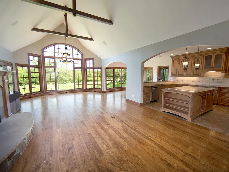 11560 N Canterbury Dr — Photo 7
