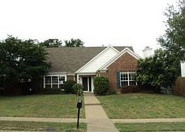 Home for Sale in Plano, Texas $165,000