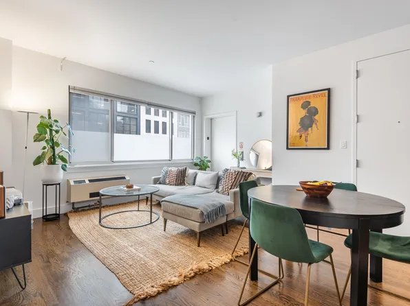 15 Roebling Street image 1 of 7