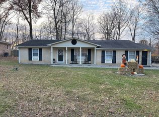 433 N Woodland Heights Dr, Crawfordsville, IN 47933