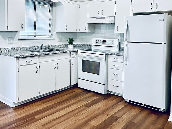 5th image of 424 Jamison Dr #424