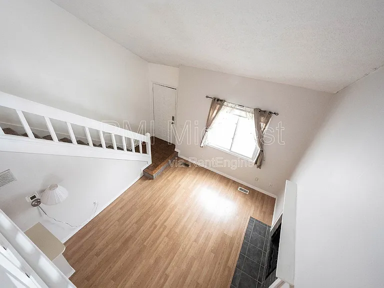 507 Conner Creek Dr — Photo 5