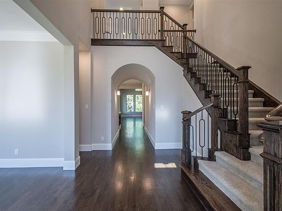 5th image of 410 Hogans Dr #9PGVQK