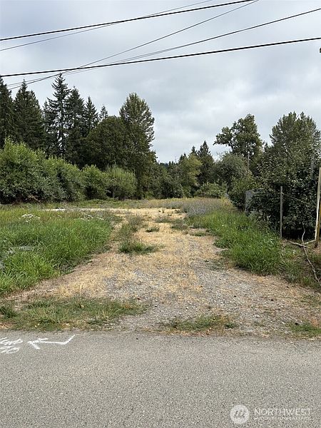 2nd image of 10430 151st Avenue SE